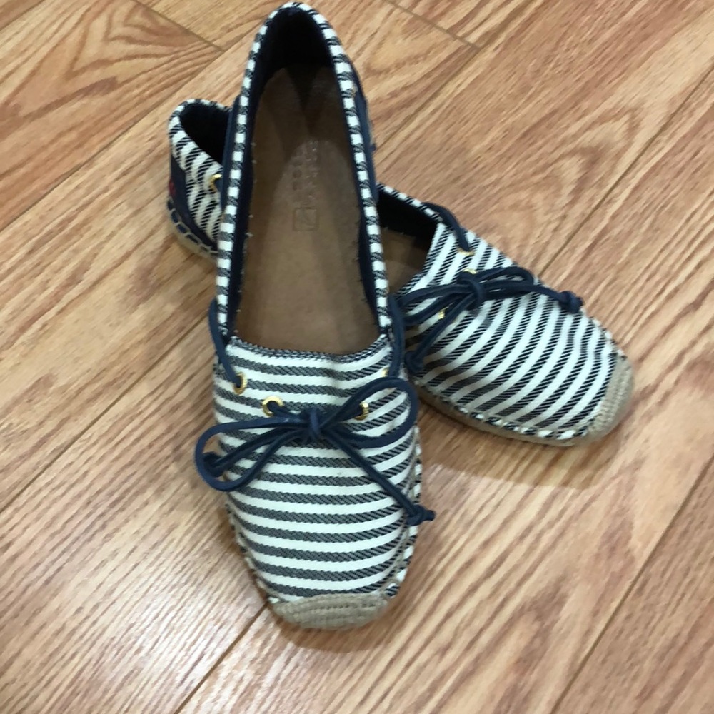 Like new Sperry top sider espadrilles flat size 8